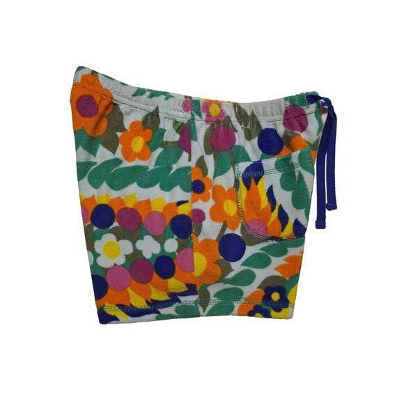 Mini Boden bold floral print towelling shorts - Picture 3 of 11